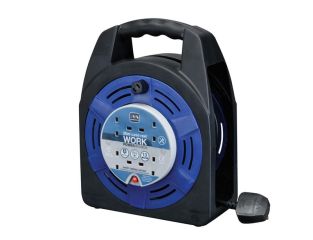 Masterplug Case Reel 240V 13A 4-Socket Thermal Cut-Out 20m MSTHBT20134R